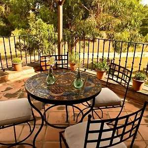 https://mas-valoria-peratallada.catalonia-hotels.com